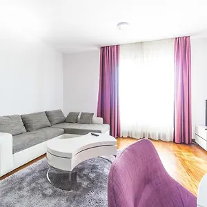 Appartement Luxury Mall Area, Bucarest